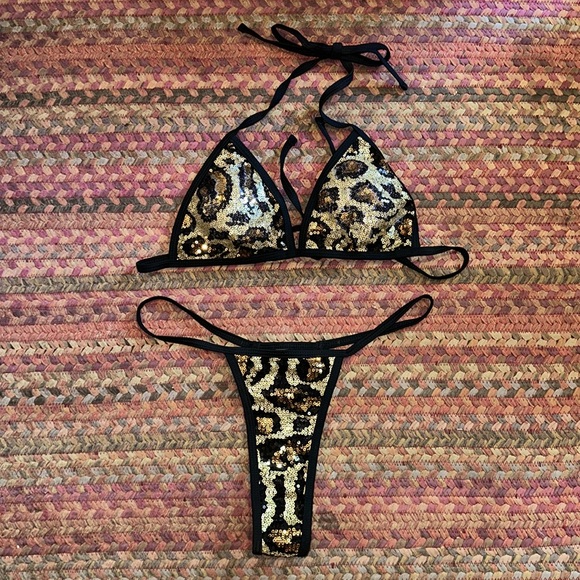 SOLD NWOT CHEETAH SEQUIN G STRING BIKINI THONG SET - Picture 1 of 6